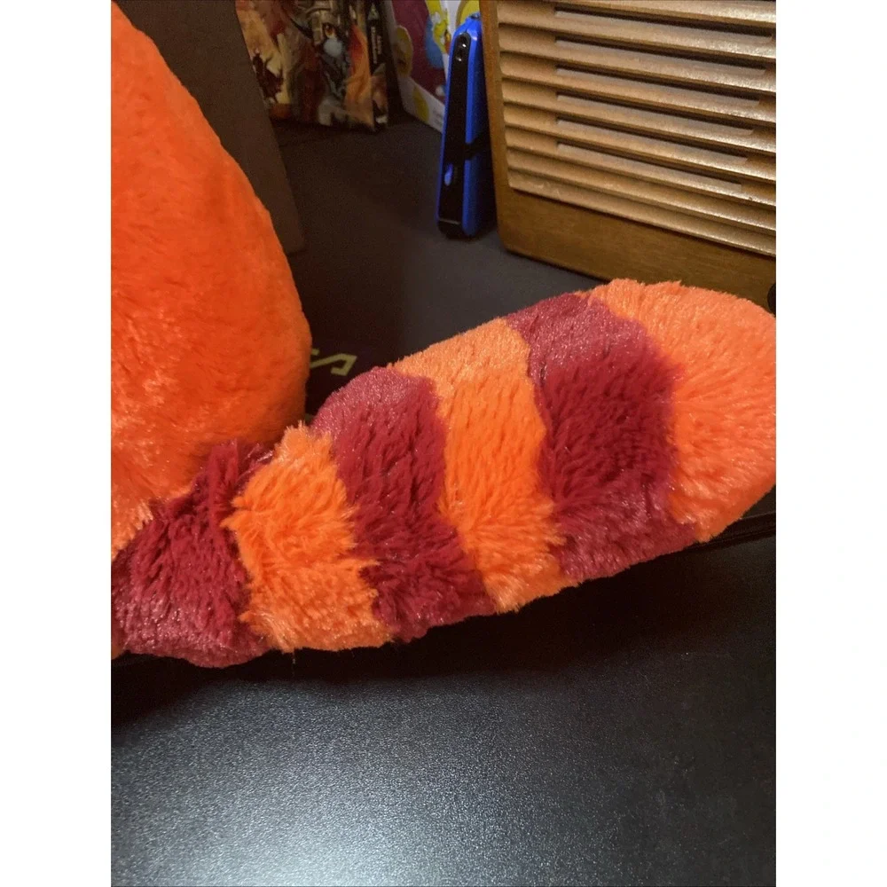 Disney Parks Pixar Turning Red Panda Mei 18